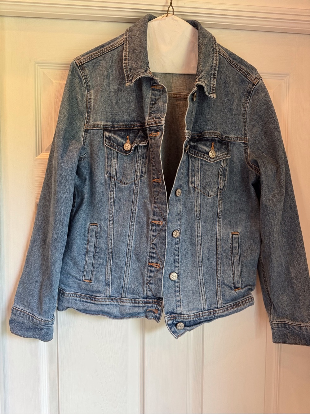 Old Navy Denim Jean Jacket Large